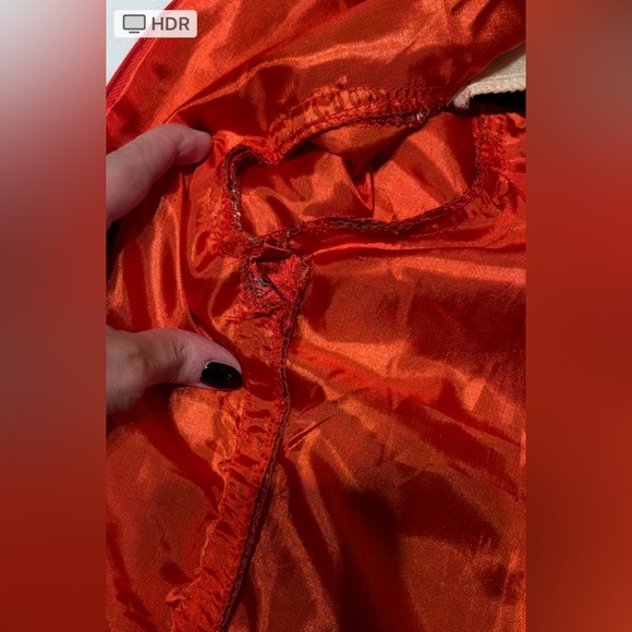 Handmade red and gold kimono - Picture 7 of 7